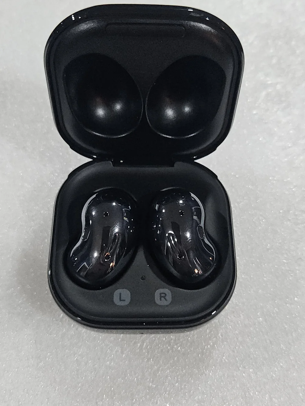 Samsung Wireless Earbuds